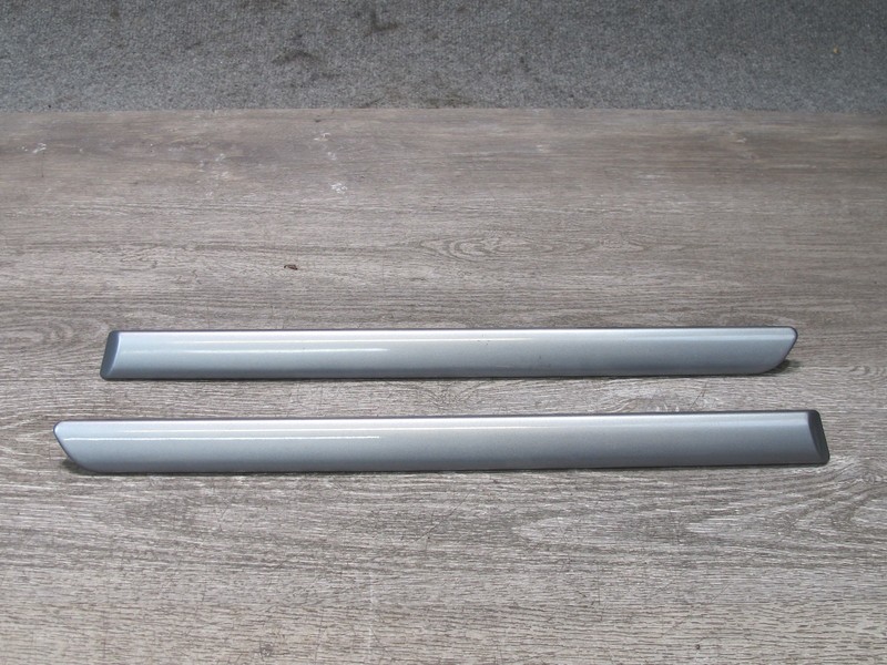 2001-2006 BMW E46 M3 S54 REAR RIGHT & LEFT SIDE QUARTER PANEL MOLDING SET SILVER