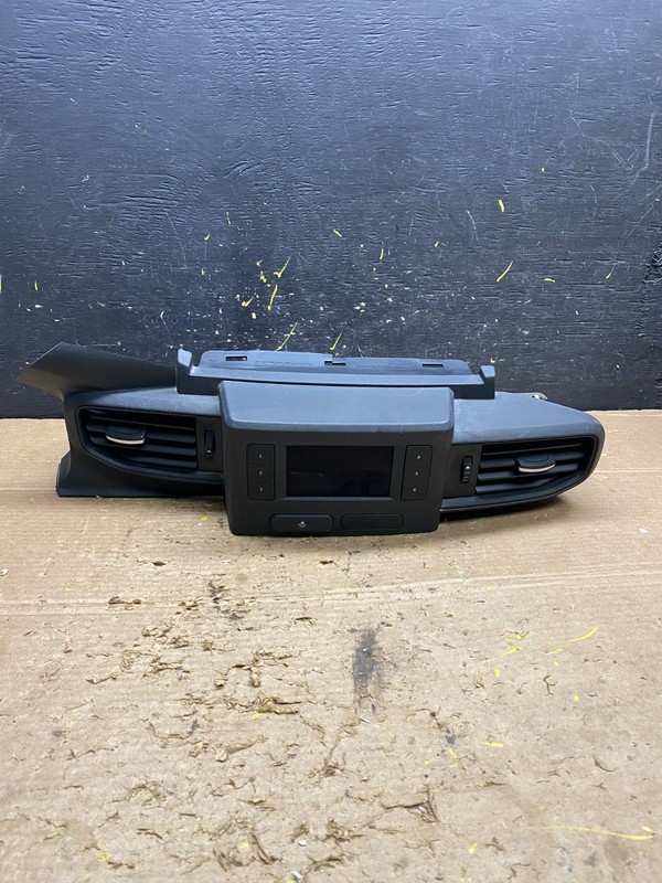 2020 to 2023 FordExplorer Console Radio Display Screen Air Vents x1351 DG