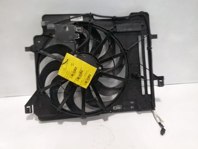 2016-2018 Ford Focus Radiator Large Fan LH 1.0L VIN E 8th Digit Turbo AT