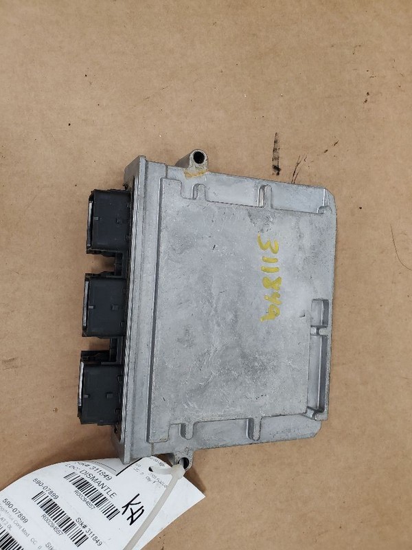 Engine ECM Electronic Control Module 2.0L 4-121 DOHC Fits 05 FOCUS 294557