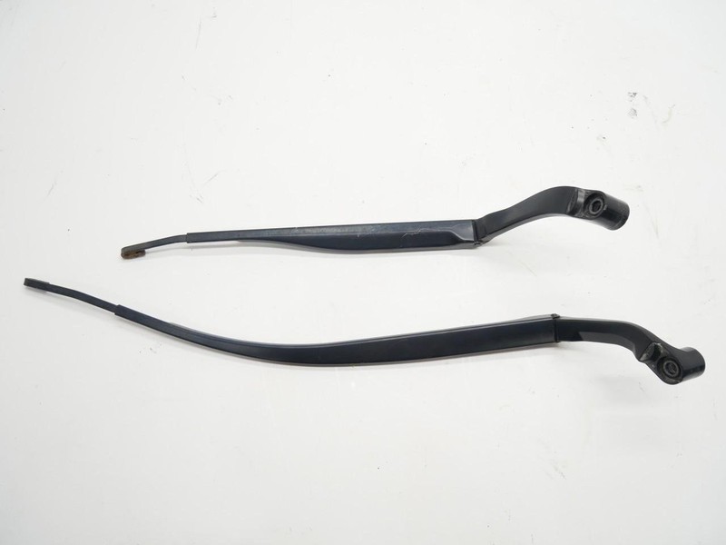 2017-2021 Infiniti Q60 Front Windshield Wiper Arm Pair Set (2) OEM
