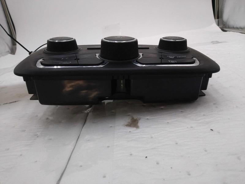 2014 RAM DODGE 1500 A/C Selector Switch OEM Red 709749 179K Miles