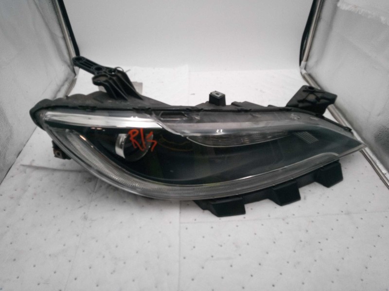 2015 Chrysler 200 Right Headlight Assembly Black OEM Used 104K Miles NJ25-28291