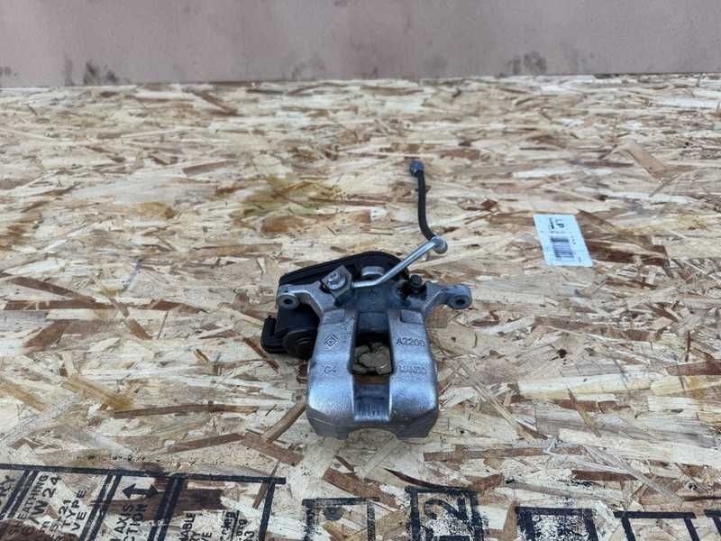 RIVIAN R1S R1T 2022-2026 OEM REAR RIGHT PASSENGER DISC BRAKE CALIPER ASSEMBLY