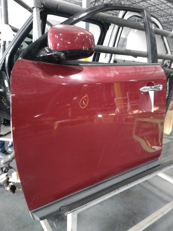 2014 Nissan Pathfinder Left Door Red Used OEM 257231 4DR SUV Scratch Damage