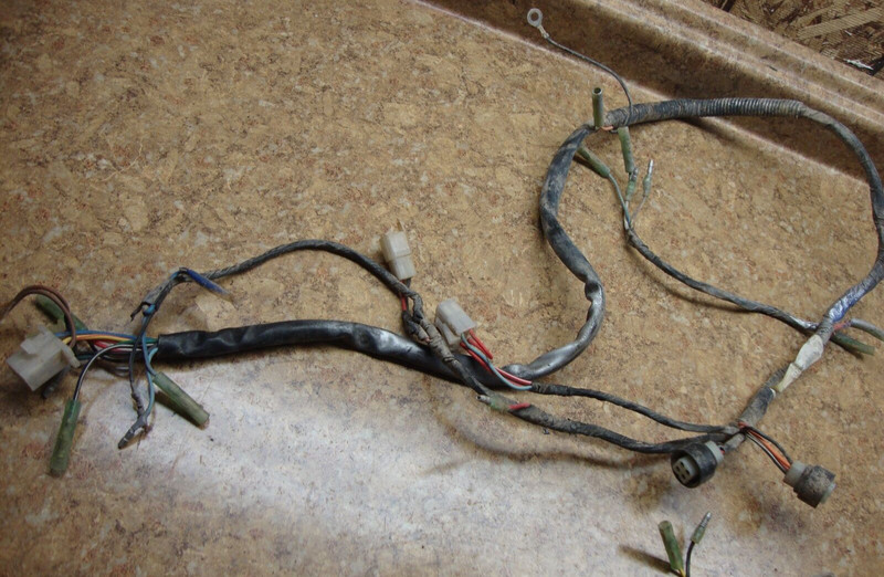 1987 YAMAHA YFM200 YFM 200 MOTO 4 ATV 52H Electrical Wires Harness Main Loom J3