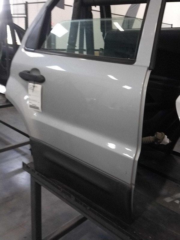 2003 Ford Escape Rear Right Door Silver OEM 4DR SUV 95K Miles - Used