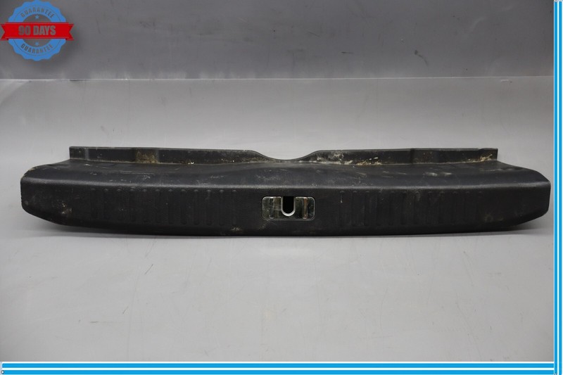 11-13 Hyundai Equus Trunk Latch Lock Sill Scuff Plate Trim Panel 857713N000 Oem