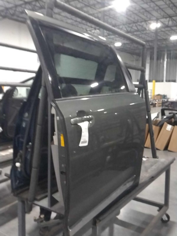 2013 Toyota Sienna Left Rear Door Green 4DR Van 141k Mileage OEM Part 198884