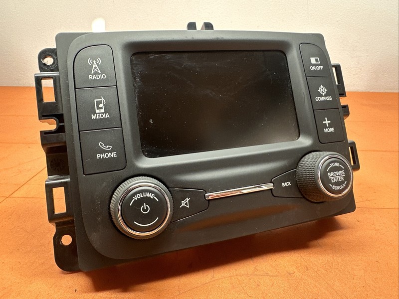 A2C9631830200023254 | Jeep Renegade Display Screen Radio Phone Media Compass OEM