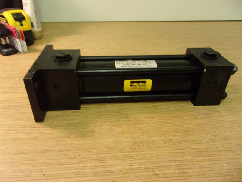Parker CJ2HLTS19MC 5.00 01.50 Cylinder Series 2H *FREE SHIPPING*