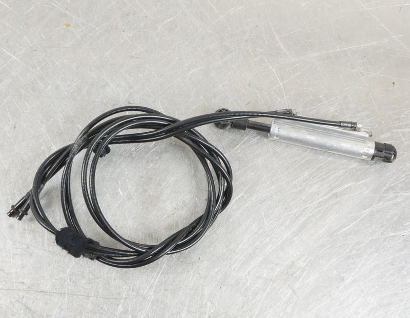 06-13 VOLVO C70 CONVERTIBLE ROOF TOP HYDRAULICSHOCK LINE 72