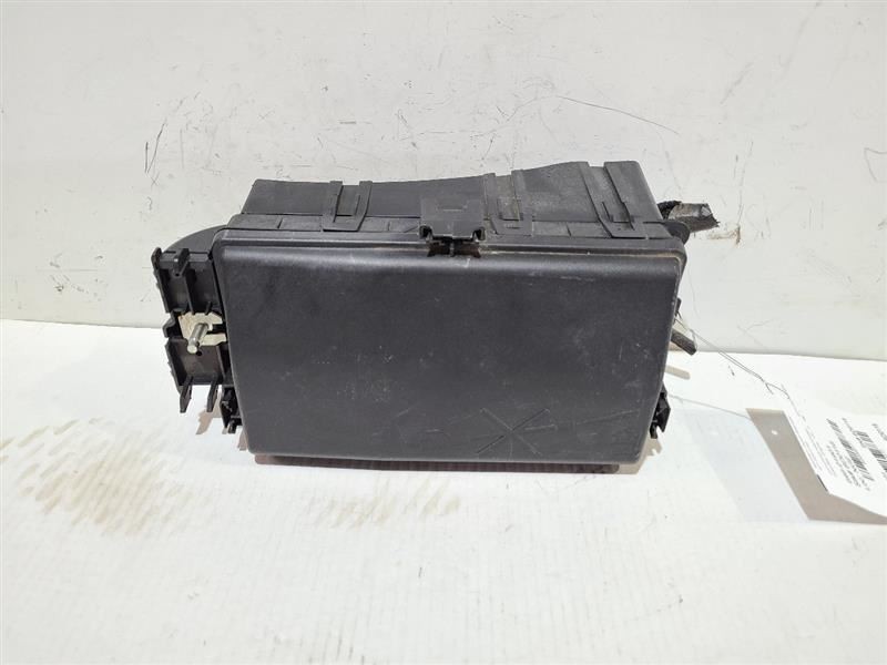 Fuse Box Engine VIN 1 4th Digit New Style Thru 8/30/15 Fits 16 IMPALA 569111