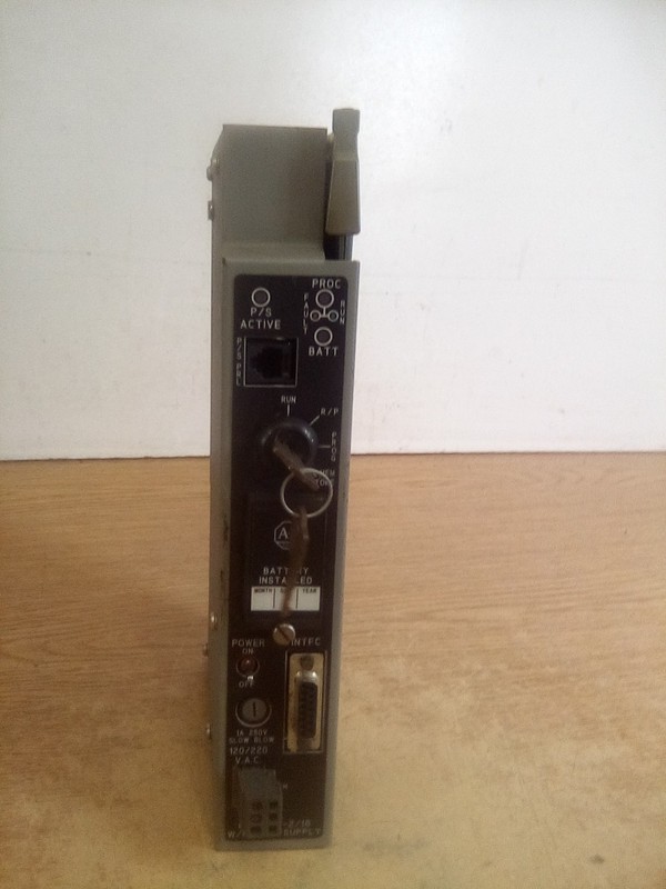 Allen Bradley 1772-LXP Series D Mini-PLC-2/16 Processor W/Power Supply