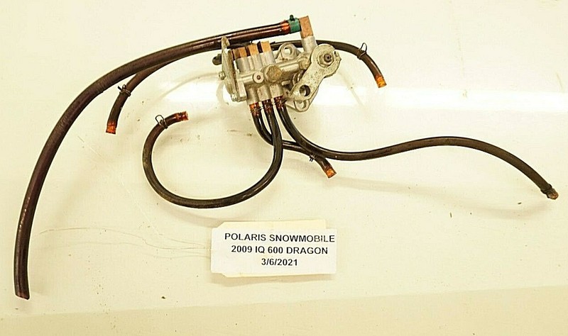 Polaris Snowmobile 600 700 800 IQ Dragon Oil Pump 2520831