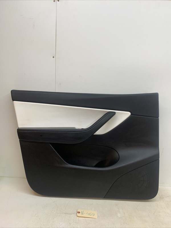 ⚡️Tesla Model Y Front Left Door Panel Insert Black/White 1497294-92-D 469 C2