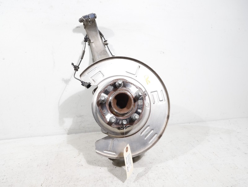 2017-2023 Tesla Model 3 RWD Front Right Knuckle Spindle 1044316-00-E OEM 94K