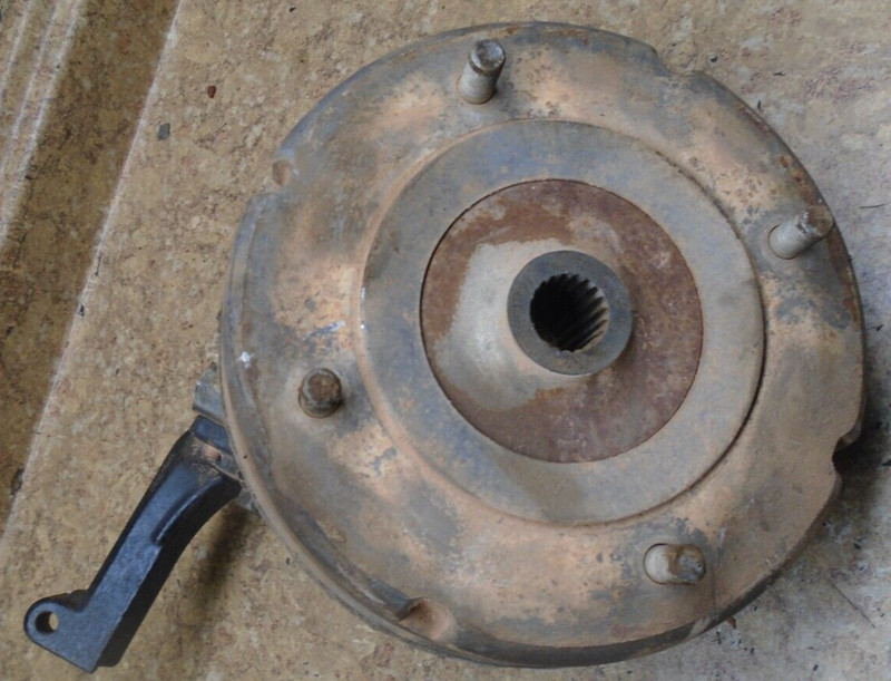 1996 Suzuki ATV Quad Runner LTF250 LTF 250 LT250 Hub Brake Drum Knuckle Right RH
