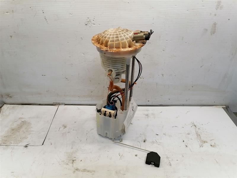 Fuel Pump Assembly 6' 3" Box Fits 04-06 DODGE 1500 PICKUP 1396791