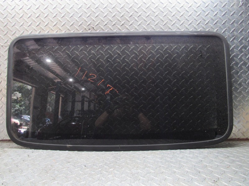 1997-2001 TOYOTA CAMRY JAPAN BUILT/ LEXUS ES300 SUNROOF ROOF GLASS