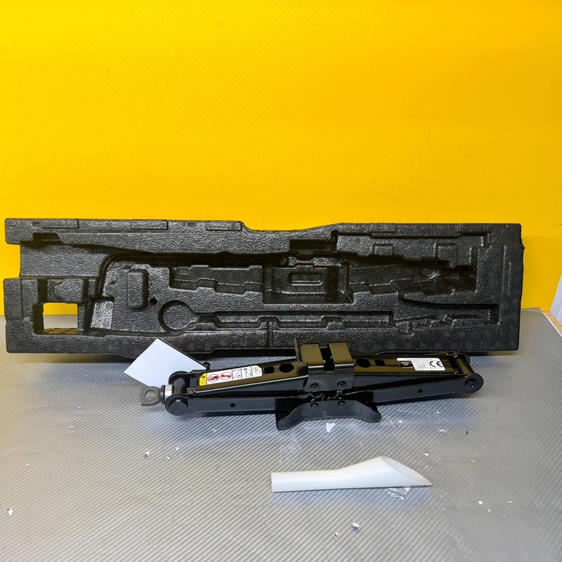 2022-2025 JEEP GRAND WAGONEER EMERGENCY JACK ONLY W FOAM HOLDER OEM 68425481AA