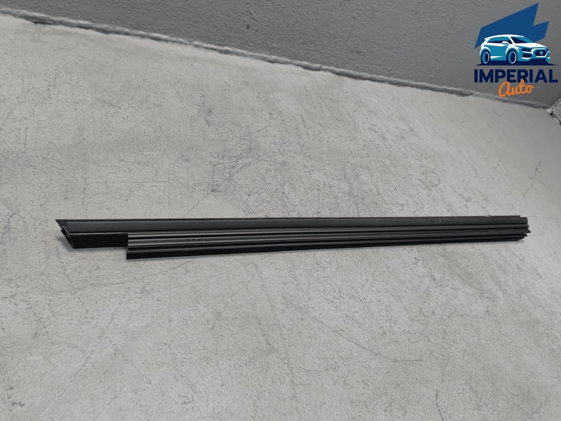 TOYOTA RAV4 FRONT DRIVER SIDE WINDOW INNER BELT WEATHERSTRIP SEAL OEM 2019-2025