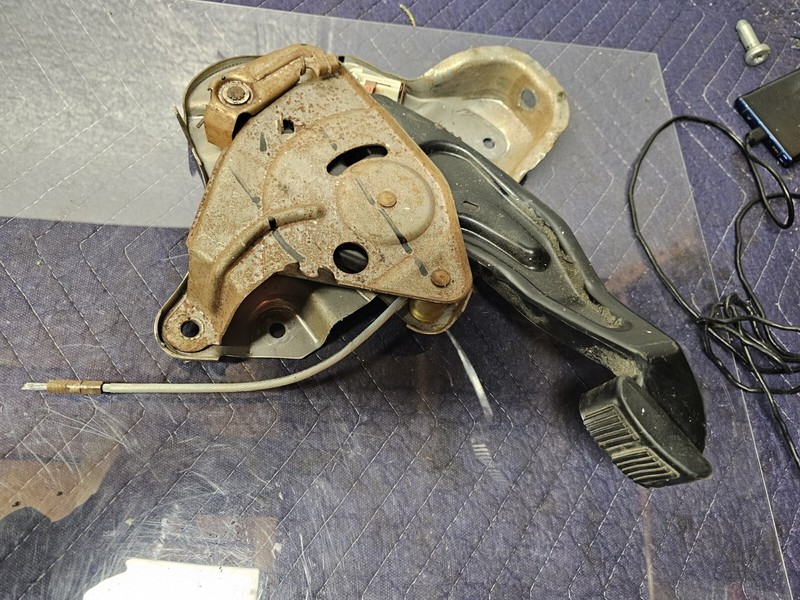 2000 Savana Express Parking Brake