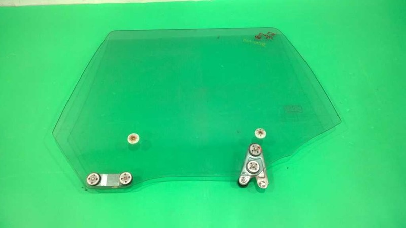 98 99 00 01 02 FORESTER DRIVER LEFT REAR WINDOW DOOR GLASS OEM 3070-109