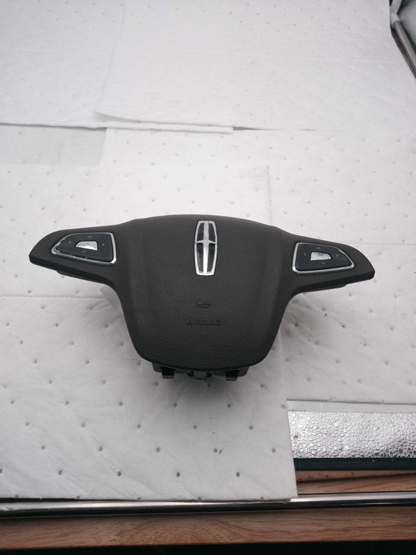 2017 Lincoln MKC Steering Wheel Air Bag White OEM Used 108k Miles NJ25-27595