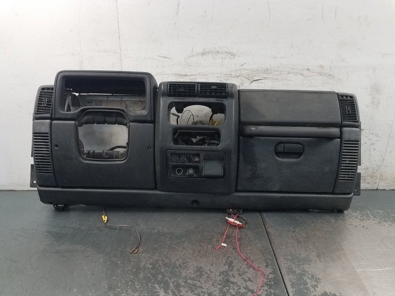 2003 Jeep Wrangler TJ Rubicon 4x4 Dash Panel Assembly #6608 Q3