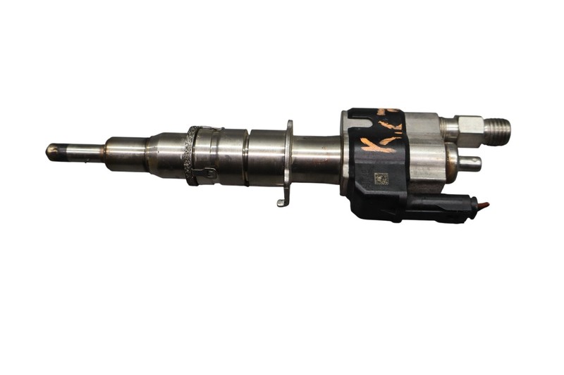 07-17 BMW 740Li 750Li 335i 650i Engine Motor Fuel Injection Injector 7585261 OEM