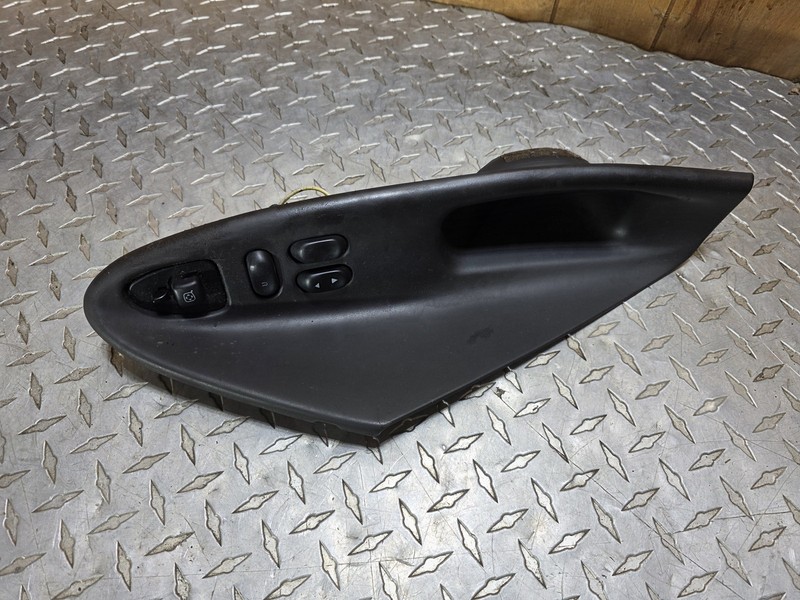 00-04 Ford Mustang Driver Master Switch Assembly Oem With Bezel