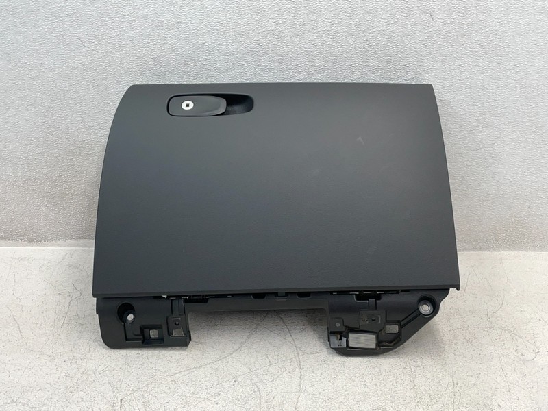 2018-2022 Volvo XC60 Dash Dashboard Glovebox Storage Compartment Black 1603 OEM