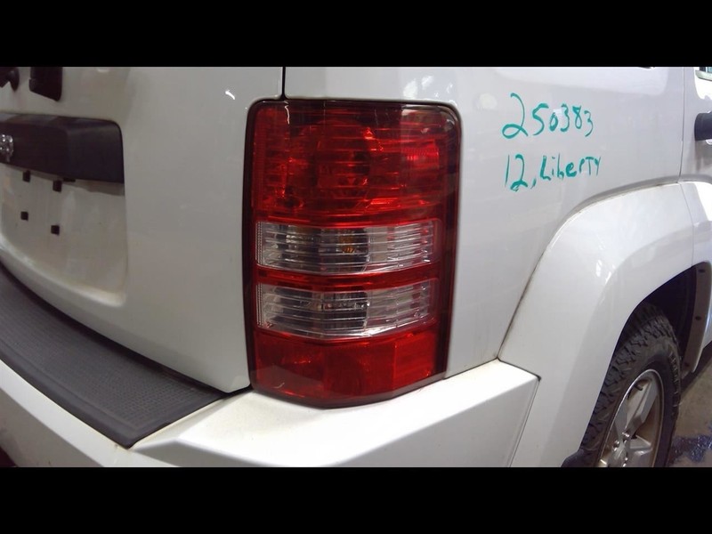 Passenger Right Tail Light Fits 08-12 LIBERTY 1669372