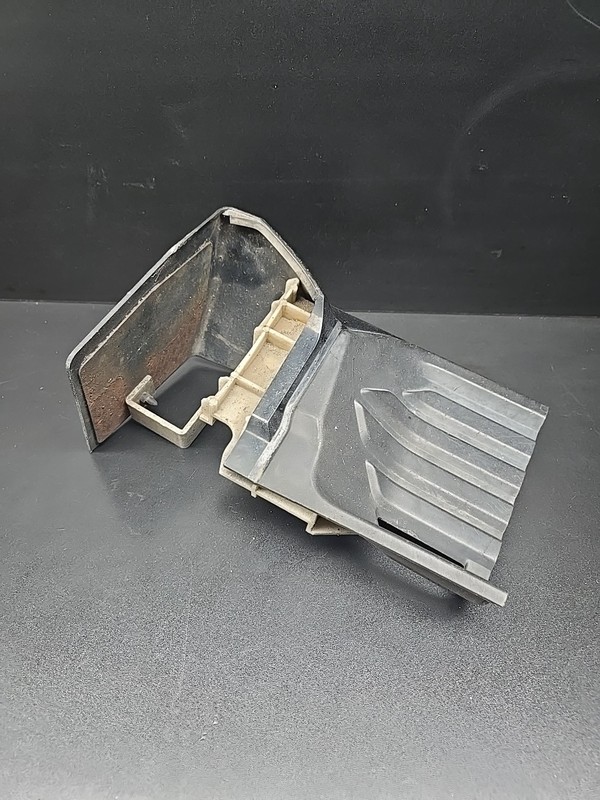INFINITI QX56 QX80 2011-2019 OEM RIGHT FRONT/LEFT REAR RUNNING BOARD STEP TRIM