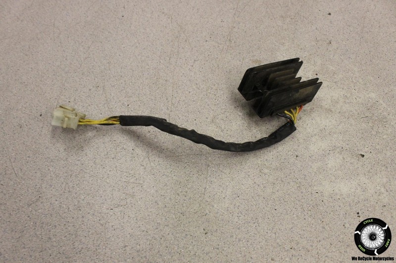 2001 Suzuki GS500 RECTIFIER VOLTAGE REGULATOR GS 500 01