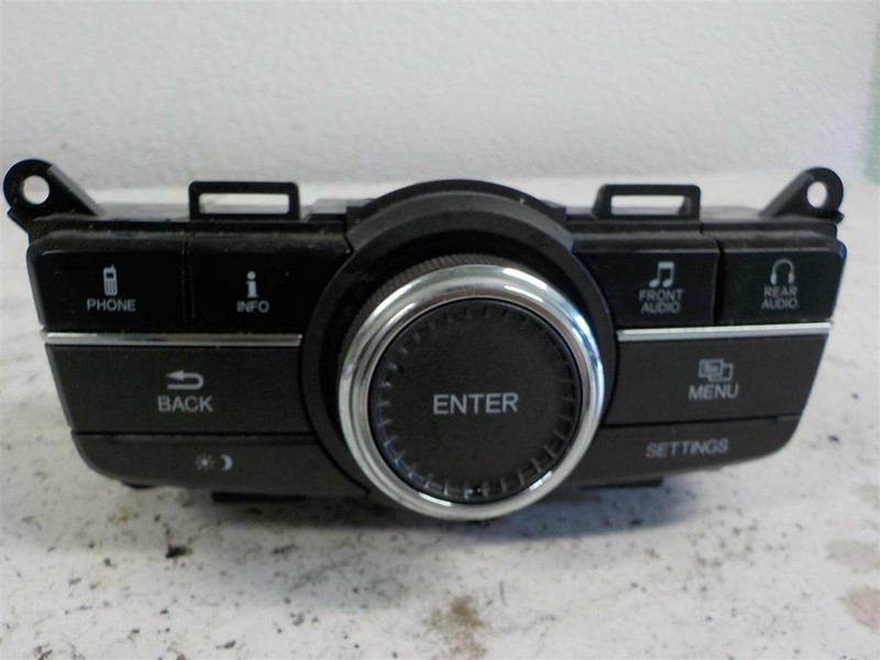 14 15 16 17 Honda Odyssey Lower Radio Controls 39050-Tk8-A31 Oem