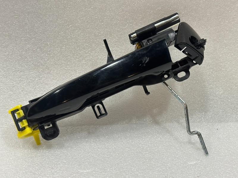 2013 LEXUS GS350 Left Front Side Exterior Door Handle Black 6920248011 OEM