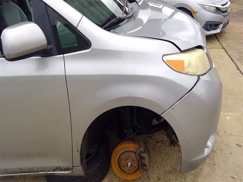 Passenger Right Fender Fits 11-17 SIENNA 573044