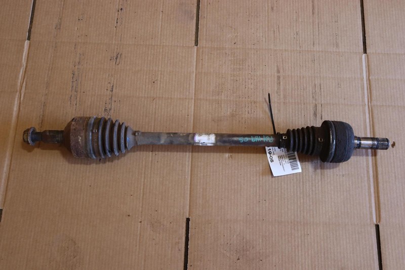 2005-2011 CADILLAC STS RWD REAR RIGHT SIDE AXLE SHAFT CV U JOINT OEM