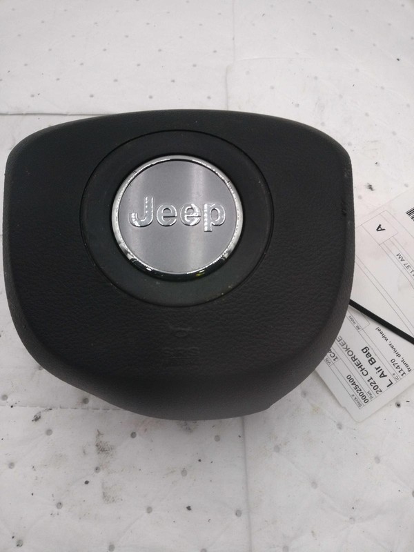 Used Steering Wheel Air Bag fits: 2021 Jeep Cherokee front driver wheel Grade A