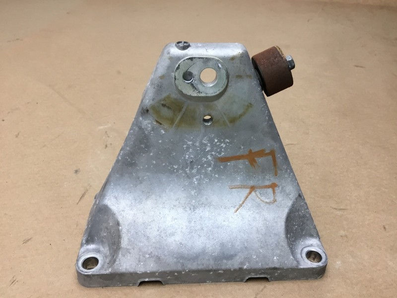 Lexus LC500 LC 500 2018 5.0L Front Right Engine Motor Mount Bracket 18-21 :O