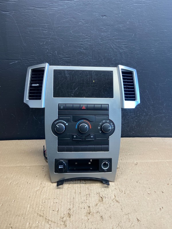 2008 2009 2010 Jeep Commander Grand Cherokee A/C Climate Control Bezel ac9237 DG