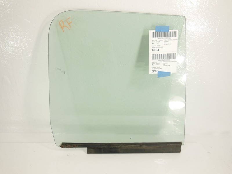 82-1996 Chevrolet G30 Front Door Window Glass Passenger Right Manual OEM