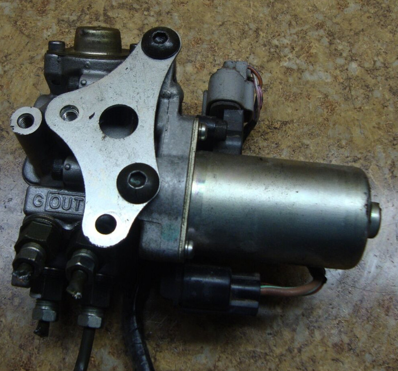 2006 Honda ST1300PA ST1300 ST 1300 PA P ABS Brake Line Proportioning Valve 06 #1
