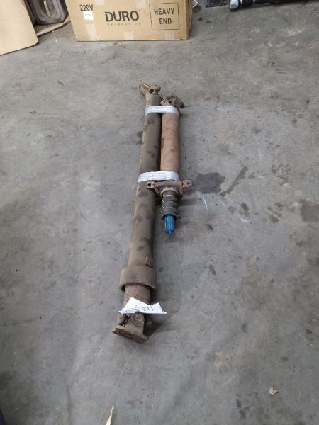 Rear Drive Shaft 172" Wb Automatic 4WD Fits 05-07 FORD F250SD PICKUP 261191