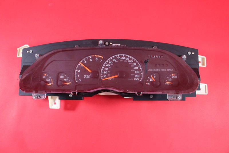 1994-1996 Camaro Gauge Cluster Instrument Panel Speedo 104k miles 16131494*Used*