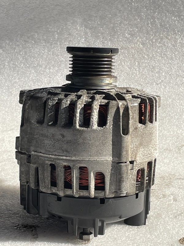 2015 Volkswagen Golf Alternator OEM 125k