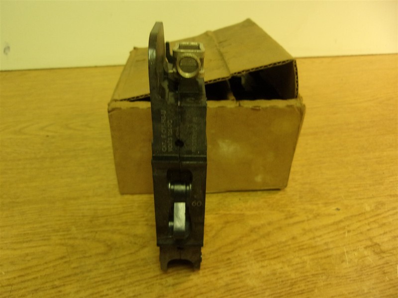 Heinemann CF1-H3-U 60A 125DC Volts Circuit Breaker *FREE SHIPPING*