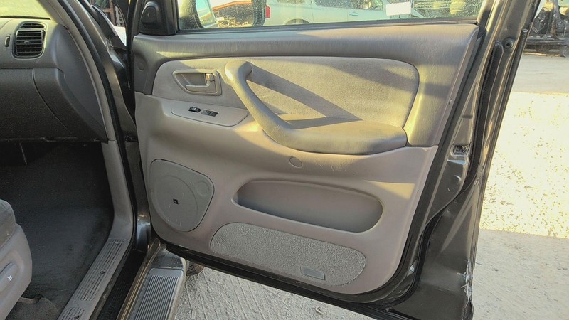 Front Door Trim Panel TOYOTA SEQUOIA Right 06 07 08 05 04 03 02 01